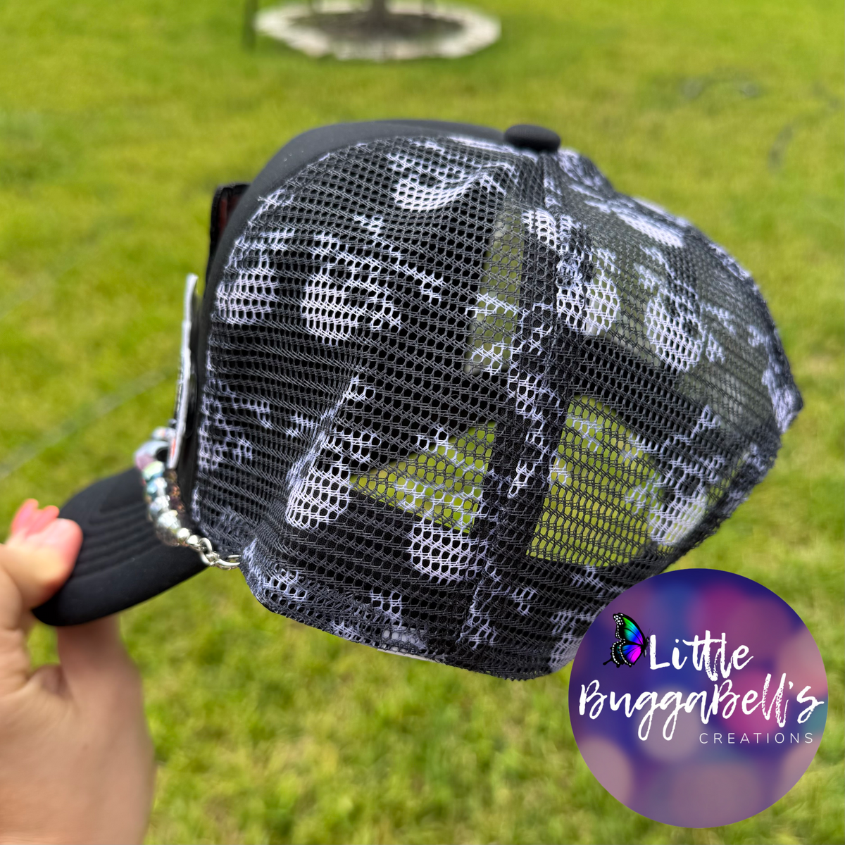 WOMENS Trucker Spooky Mama Hat