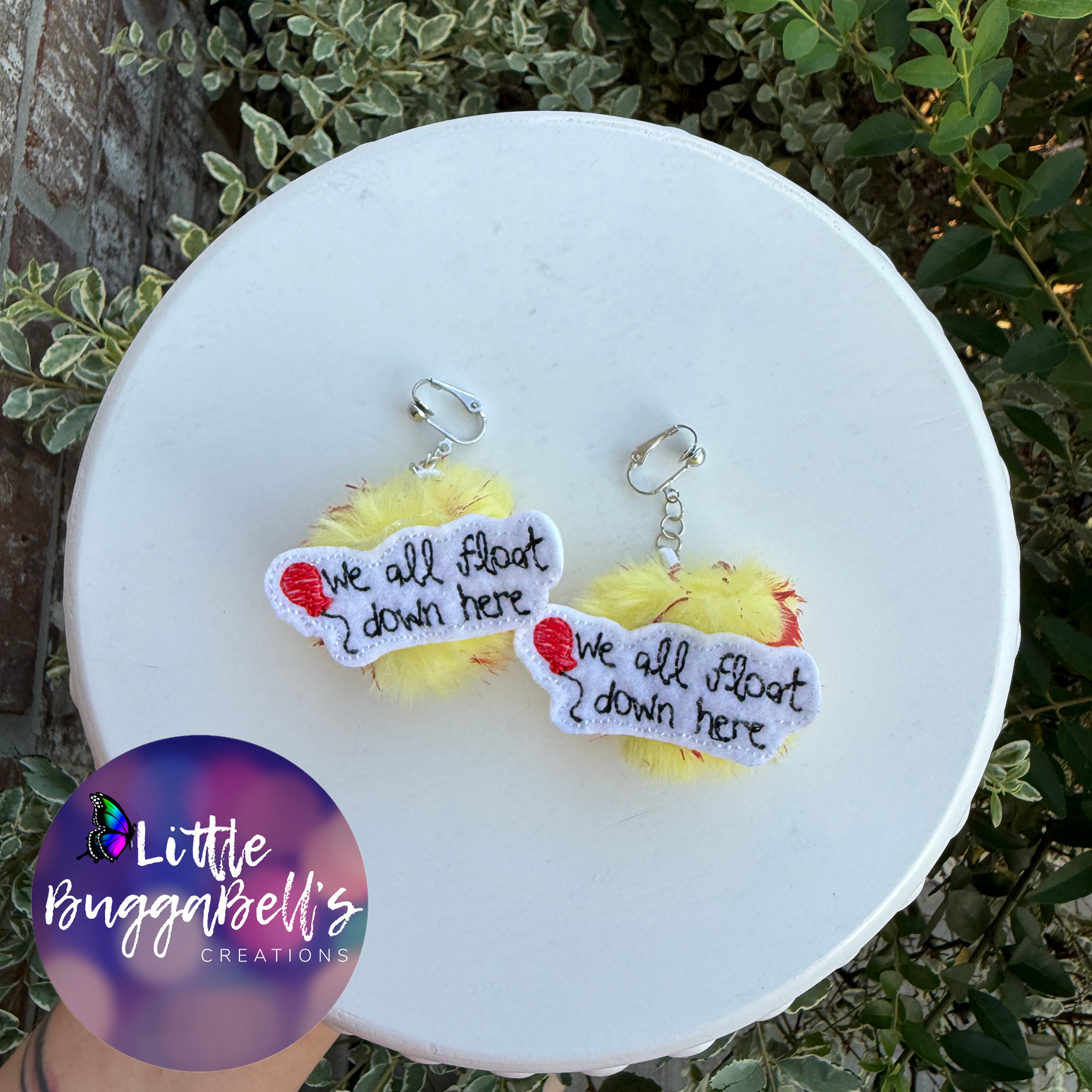 Floating On Your Ears Earrings READ DESCRIPTION