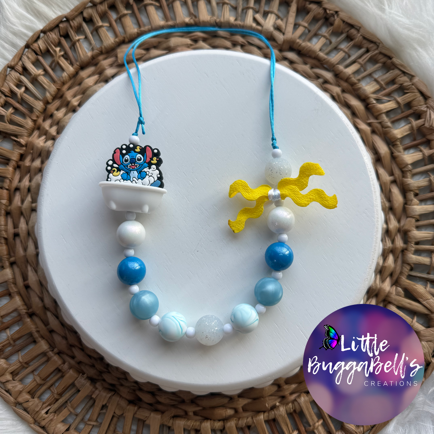 Bathtub Alien Adjustable Bubblegum Necklace