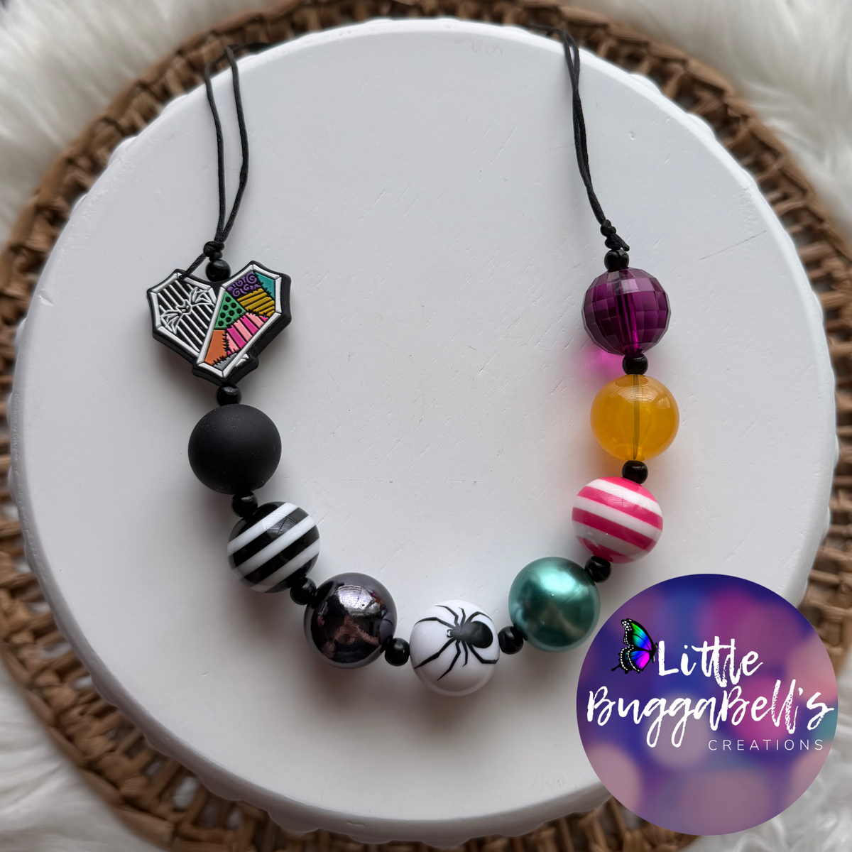 Jck & Slly Adjustable Bubblegum Necklace