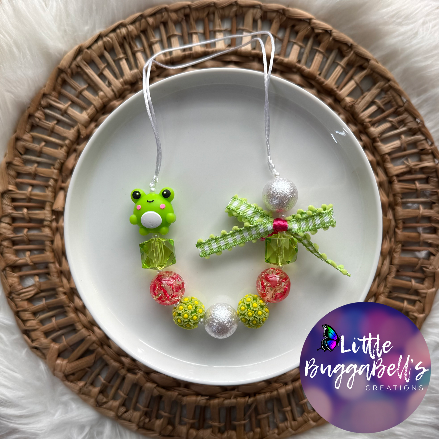 Feeling Froggy Adjustable Bubblegum Necklace